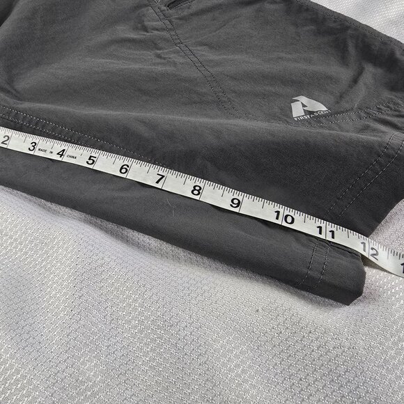 Eddie Bauer Shorts Mens 38 Gray First Ascent Cargo Hiking Nylon Stretch 12" Ins - Picture 7 of 8